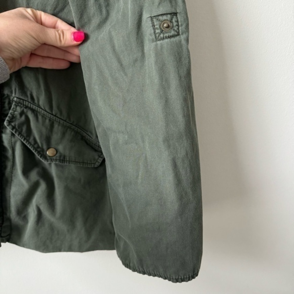 Old Navy Army Green Utility Jacket - Picture 10 of 12